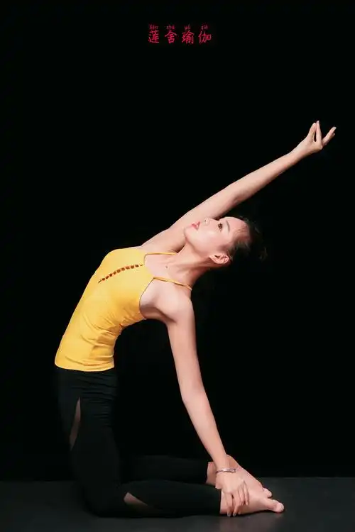 选择自己喜爱的一项职业相守一生 瑜伽=健康又美丽的职业,越老越吃香