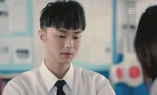 莫俊杰5大心碎时刻,三人行每次都变一人独角戏