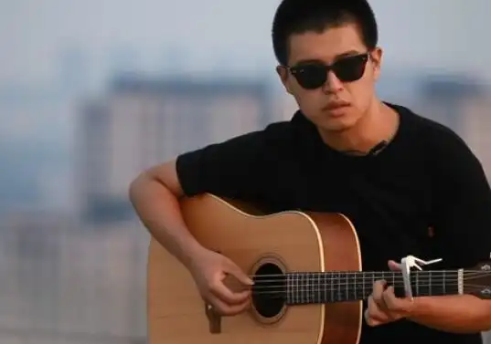 马頔唱的《南山南》歌词