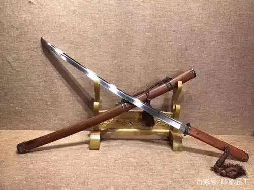 冷兵器高性能弯款唐刀-鸿光,鉴赏