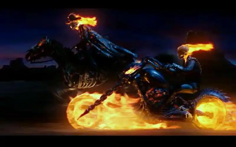 恶灵骑士:没有男人能拒绝冒火的摩的,直到看到这匹马!