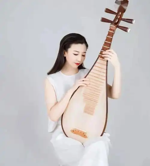 快来增进琴技吧打开艺术之门名师同行之琵琶训练营火热招募中