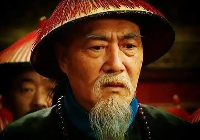 张廷玉得雍正高度信任,为什么乾隆上台后却处处打击羞辱他?|张廷玉|乾