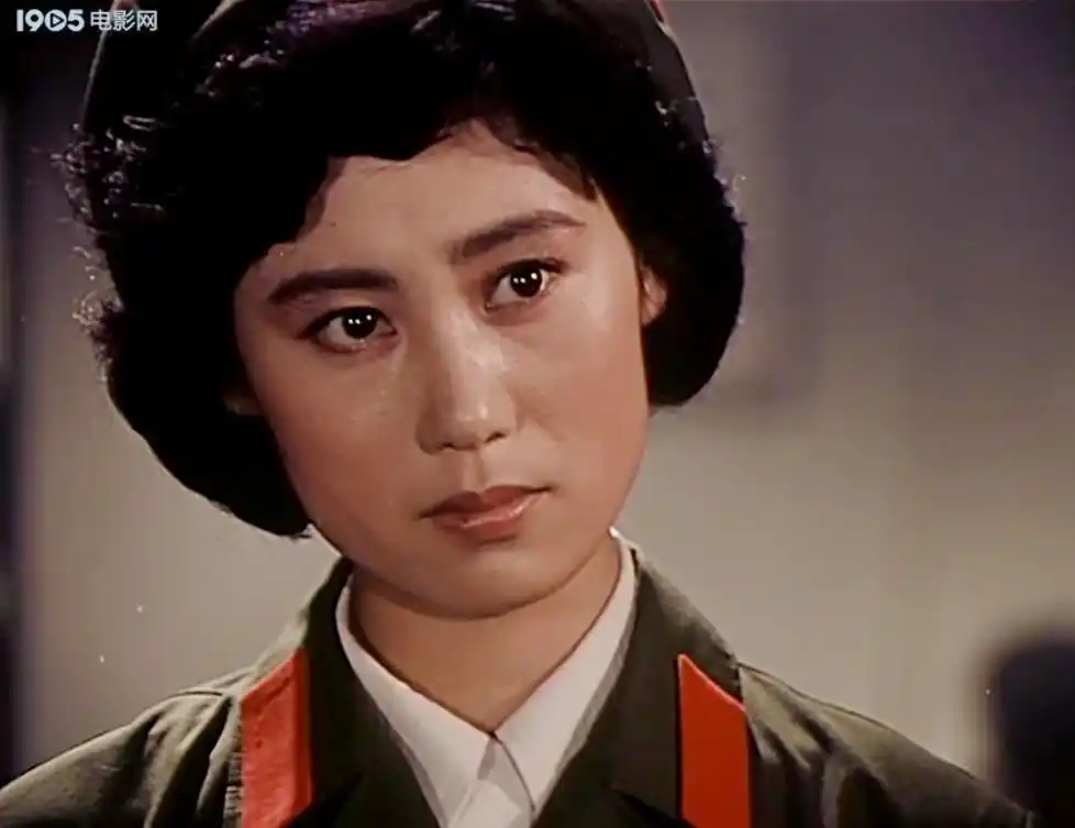 电影怀旧:《铁甲008》,李世玺李岚里坡主演,爱国影片荡气回肠