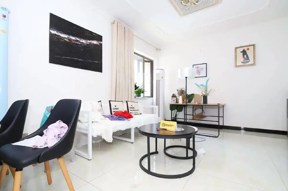 2000!西工,升龙广场,三室!双气!精装修拎包入住,三室两 - 抖音