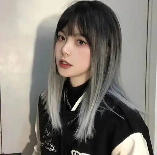 2021年最火的发色显白又高级跟着染就对了