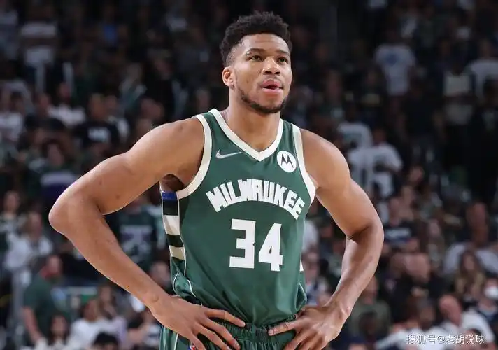 字母哥一战打服三大名宿,狂砍44 20刷爆记录,他已