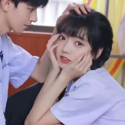 超级幸福唯美又甜蜜的双人浪漫情侣头像一对双人