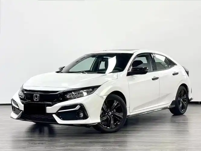 本田思域2021款 hatchback 220turbo手动