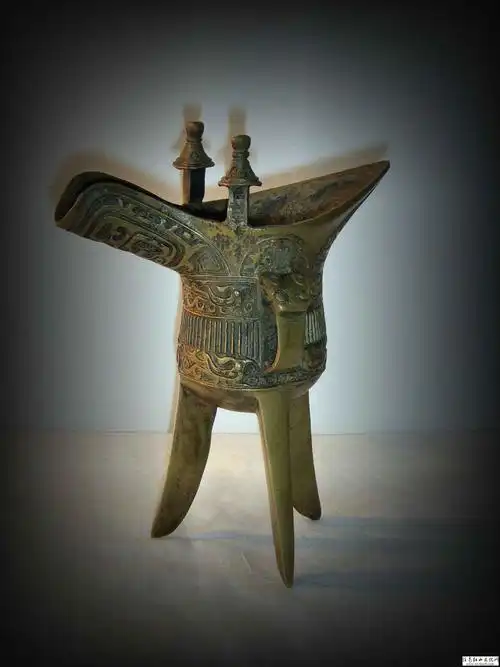 [求鉴] 青铜爵杯