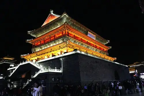 五一一起逛西安钟鼓楼城墙小雁塔玩一天