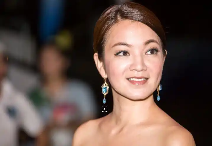 阿雅老公是哪里的活佛 阿雅的老公是假活佛吗