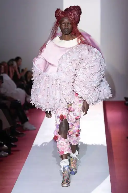 巴黎时装周丨川久保玲 2020春夏系列-服装巴黎时装周-服装设计网