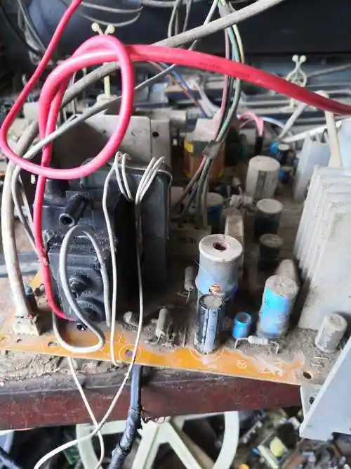 电视高压包(电视高压包能电死人吗)-百科大全-皮村电商