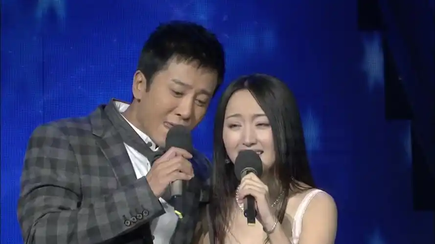 金童玉女毛宁杨钰莹经典歌曲《在我生命中的每一天》现场版