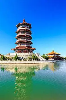 中国山东省蓬莱市八仙过海风景区会仙阁风光