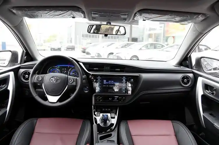 卡罗拉内饰功能