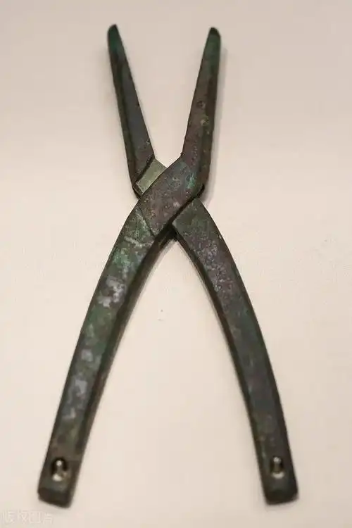战国青铜手钳