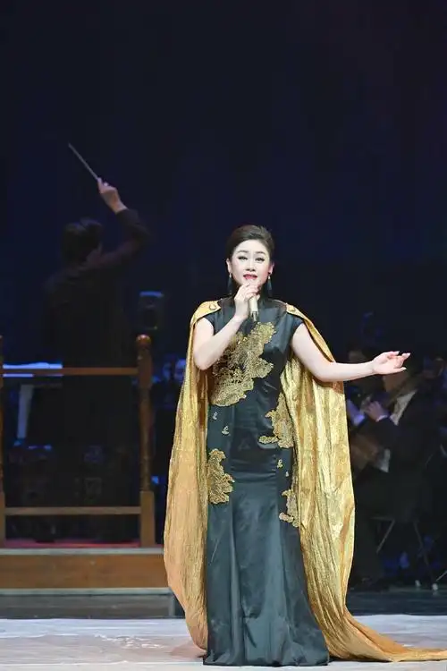 北京站京聚2021曾小敏粤剧艺术全国巡演北京站我是曾小敏剧说交响演唱