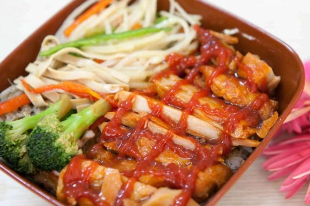 加盟脆皮鸡饭多少费用