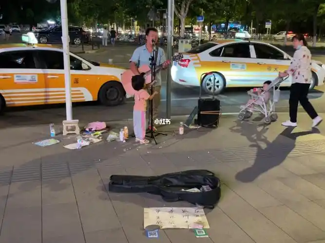 街头卖唱有没有人曾告诉你