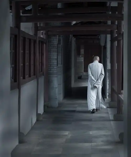 梵音禅房空背影