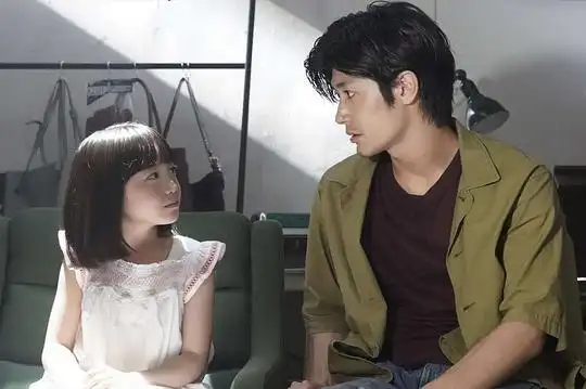 海报剧照剧情:,本剧改编自13年播出的同名韩剧『两周』,春马饰演的