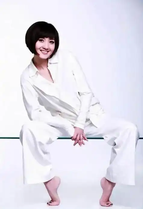 蒋小涵:这辈子做的最正确的决定,就是在36岁高龄为普通丈夫生子