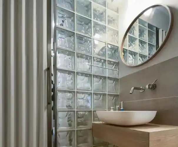 玻璃砖美观又通透