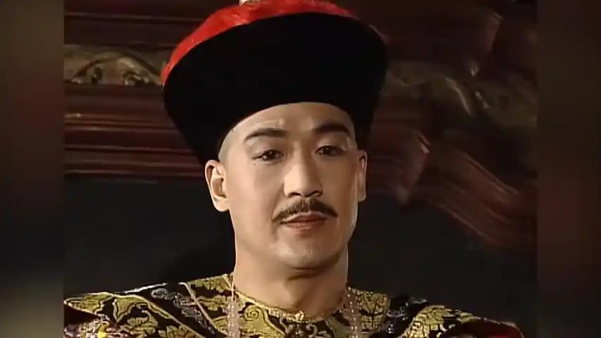 宰相刘罗锅刘墉殿上问皇上是想做明君还是昏君大臣吓坏了