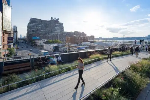 highline at the rail yards phase 1 opens to the public