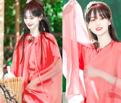 郑爽被封杀前拍戏花絮曝光,红衣造型秒变贝微微,哭戏堪称演技巅峰