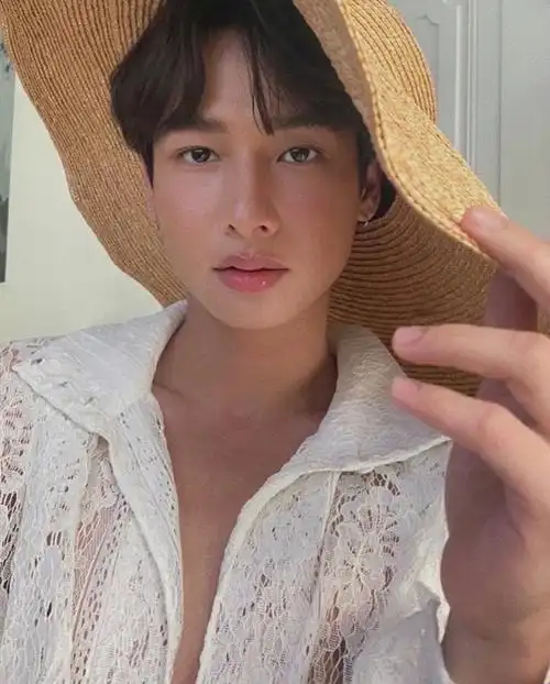 我敢说这条他泰的老婆奴无人生还