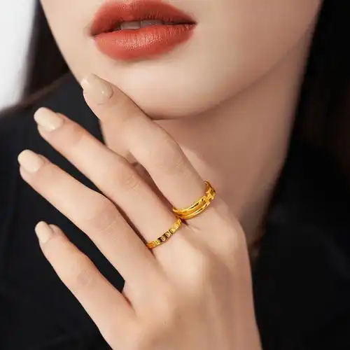 周大福珠宝首饰几何戒指足金黄金戒指计价工费220元f224376精选d520