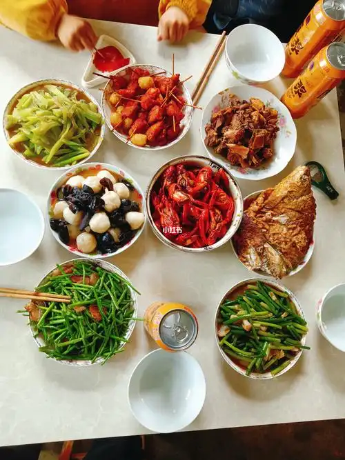 昨天家里的饭饭～很想吃家里的饭了00