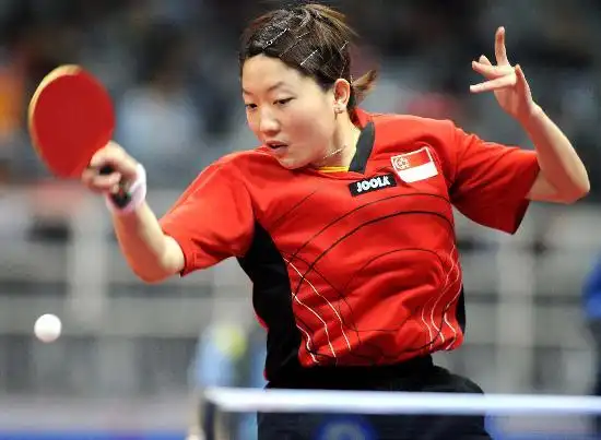 图文-世乒赛女团半决赛新加坡3-0日本 李佳薇回球_乒乓球_2008奥运站