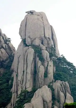 黄山四绝之怪石