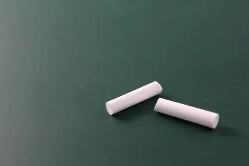 教学用品粉笔图片 第6张 尺寸:5184x3456 (天堂图片网)