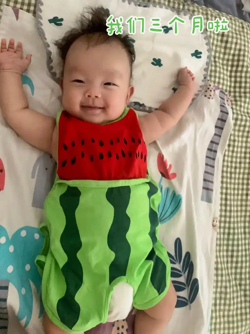 宝宝三个月啦!#这是我的小baby啊 #我的小男孩 #从出生 - 抖音