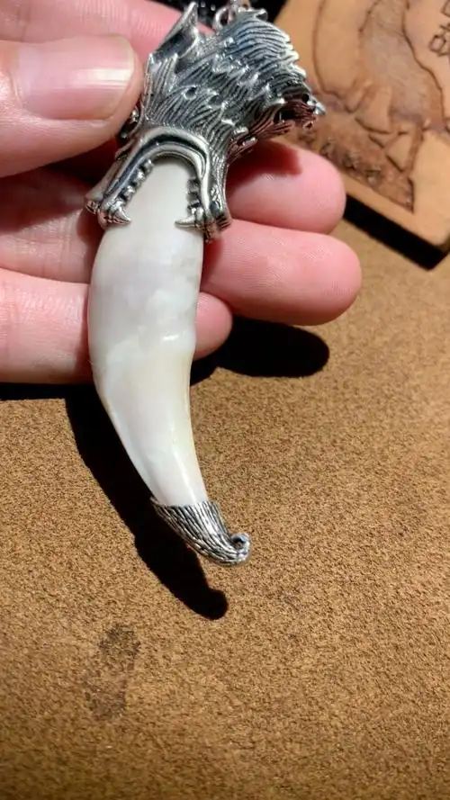 狼牙吊坠,真品狼牙蒙古