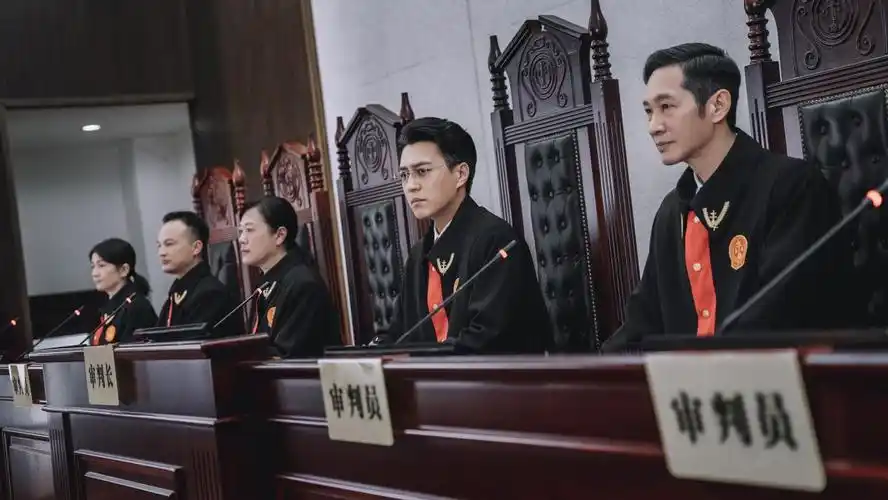 靳东成毅蔡文静当基层法官电视剧底线广东卫视明晚开播