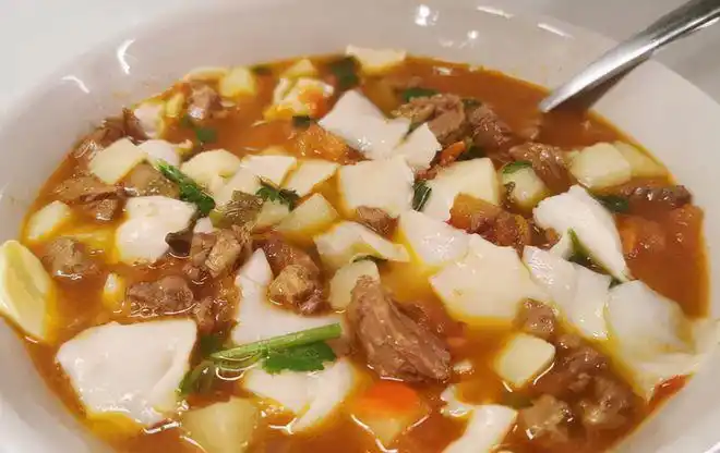 西北羊肉面片汤