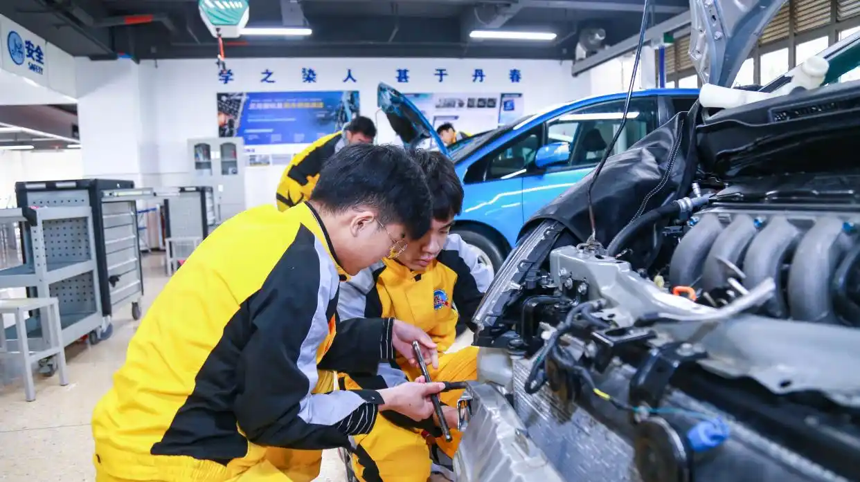 如何选择一所好的技校学校学习?选择学校这3点非常重要