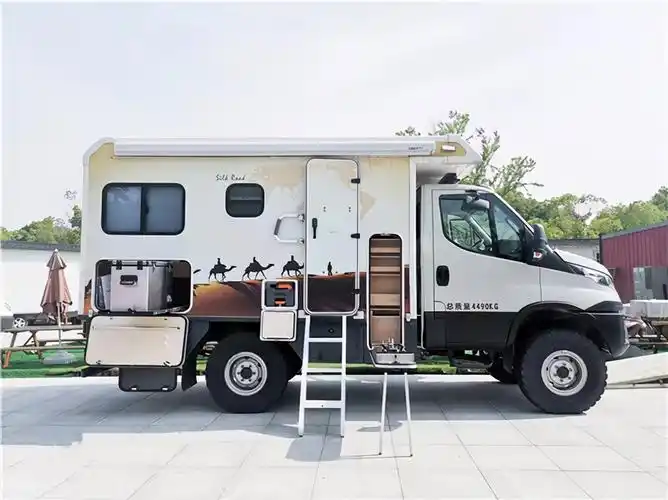 21年推荐一款进口依维柯四驱越野房车