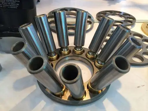 德铨柱塞泵柱塞配件