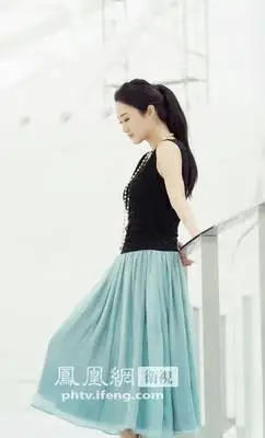 520 凤凰卫视主持人田桐美拍大放送