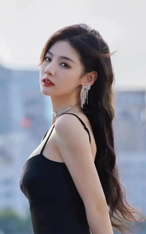 这谁顶得住呀赵粤性感又可爱巅峰时刻