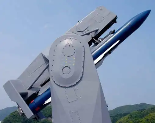 美军"标准"导弹家族:攻防,通用,标准"三化一体"