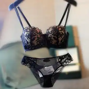 欧美大牌内衣套装