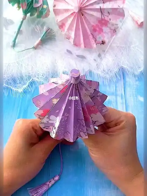 折一把可以伸缩的伞